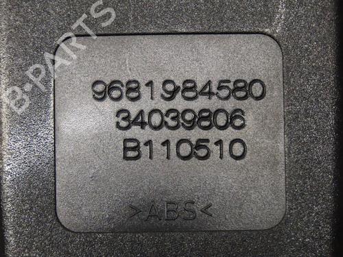 Used Seat buckle PEUGEOT 5008 (0U_, 0E_) 1.6 HDi (110 hp) 30501772