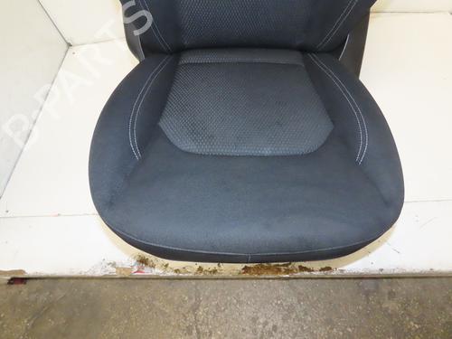 Used Left front seat JEEP RENEGADE SUV (BU, B1, BV) 1.0 T-GDi (120 hp) 31030674