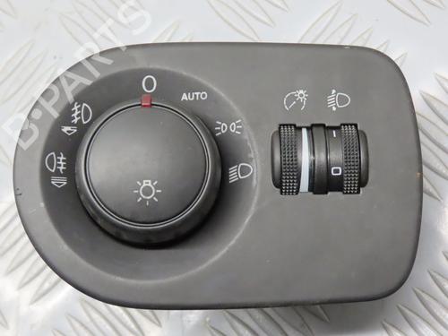 Used Headlight switch SEAT LEON (1P1) 2.0 TDI 16V (140 hp) 23154761