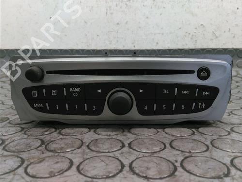 Used Radio RENAULT MEGANE III Grandtour (KZ0/1) 1.5 dCi (KZ1M, KZ1W, KZ0R) (106 hp) 17779827