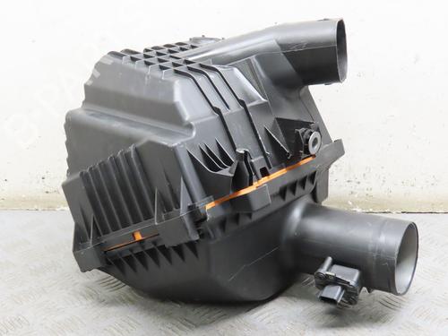 Used Air filter box RENAULT TRAFIC III Van (FG_) 1.6 dCi 120 (FGMK) (121 hp) 27187661