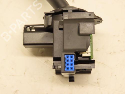 Used Steering column stalk AUDI TT (8J3) 2.0 TFSI (200 hp) 28685384