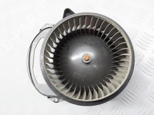 Used Heater blower motor MERCEDES-BENZ A-CLASS (W176) A 180 (176.042) (122 hp) 31030526