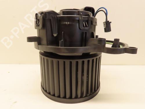 Heater blower motor RENAULT MEGANE IV Hatchback (B9A/M/N_) 1.2 TCe 130 (B9MR) | BP29319279M62