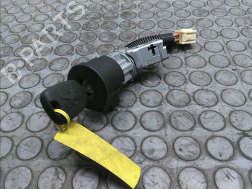 Used Ignition barrel Ignition barrel PEUGEOT 107 (PM_, PN_) 1.4 HDi (54 hp) 9381342 9381342