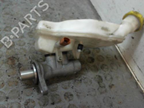 Used Brake master cylinder PEUGEOT 208 I (CA_, CC_) 1.4 HDi (68 hp) 9380293