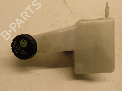 Used Brake master cylinder PEUGEOT 208 II (UB_, UP_, UW_, UJ_) 1.5 BlueHDI 100 (102 hp) 30139542