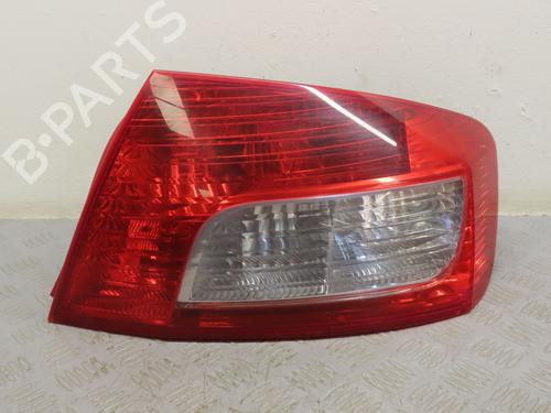 Høyre baklys PEUGEOT 407 (6D_) 2.0 HDi (6DRHRH) (140 hp) 18260759