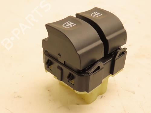 Left front window switch RENAULT CLIO IV (BH_) 0.9 TCe 90 (BHNF, BHMA, BHMH, BHJK, BHJR) | BP29294525I27