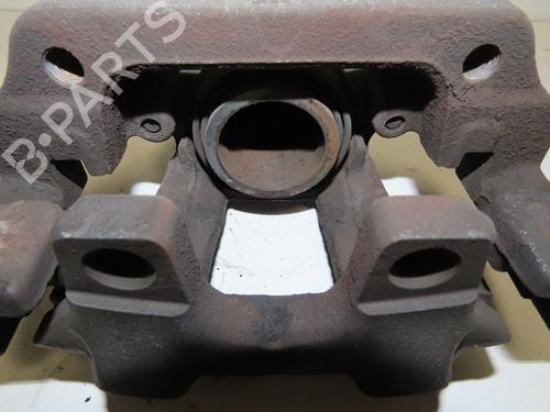 Used Right front brake caliper Right front brake caliper BMW 1 (F20) 118 d (143 hp) 32432332 32432332