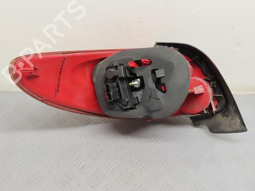 Højre baglygte PEUGEOT 206 CC (2D) 1.6 16V (2DNFUF, 2DNFUR) | BP18124516C35 