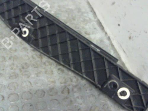 Used Rear bumper bracket PEUGEOT 308 II (LB_, LP_, LW_, LH_, L3_) 1.6 GTi (L35GNH) (272 hp) 14886148