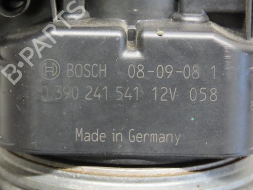 Used Front wiper motor RENAULT TWINGO II (CN0_) 1.5 dCi (CN0E) (64 hp) 25480263