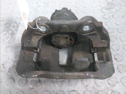 Used Right front brake caliper Right front brake caliper 17778615 17778615