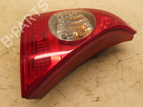 left-taillight-renault-clio-ii-bb_-cb_-1998-1999-2000-2001-2002-2003-2004-2005-2006-2007-2008-2009-2010-2011-2012-2013-2014-2015-2016-27488927 main image