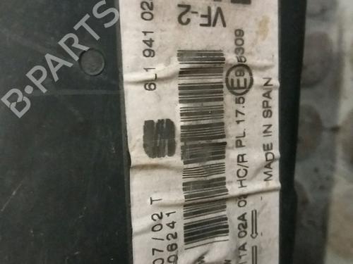 Right headlight SEAT IBIZA III (6L1) 1.9 TDI | BP9379755C29 