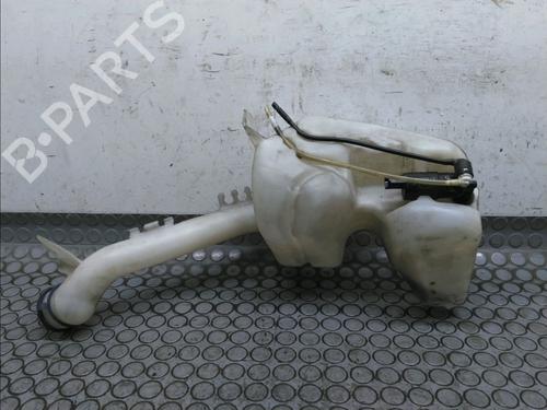 Used Windscreen washer tank Windscreen washer tank 17783340 17783340