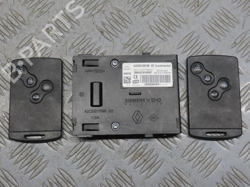 Used Card reader RENAULT GRAND SCÉNIC III (JZ0/1_) 1.9 dCi (JZ0J, JZ0N, JZ1K, JZ1S) (131 hp) 19578163