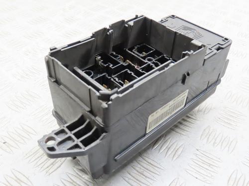 Used Fuse box MINI MINI (R50, R53) Cooper (116 hp) 27488109