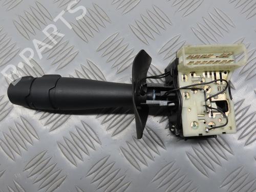 Steering column stalk RENAULT CLIO II (BB_, CB_) 1.9 dTi (B/CB0U) | BP19639279I23 
