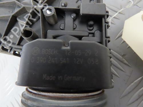 Used Front wiper motor RENAULT TWINGO II (CN0_) 1.2 16V (CN04, CN0B) (75 hp) 17783195