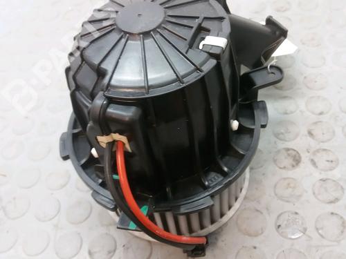 Used Heater blower motor AUDI A4 Allroad B8 (8KH) 2.0 TDI quattro (150 hp) 9386850