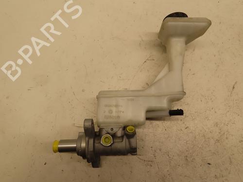 Brake master cylinder RENAULT KADJAR (HA_, HL_) 1.2 TCe 130 (HLMR) | BP29345721M77 