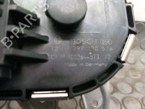 Used Front wiper motor PEUGEOT 5008 (0U_, 0E_) 1.6 HDi (110 hp) 17783278