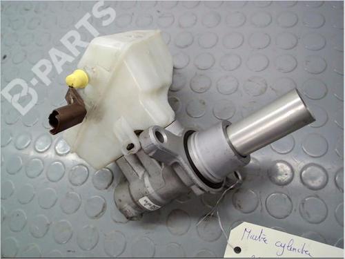 Used Brake master cylinder PEUGEOT 308 II (LB_, LP_, LW_, LH_, L3_) 1.6 BlueHDi 120 (120 hp) 9638824