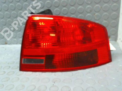 Used Right taillight AUDI A4 B7 (8EC) 2.0 TDI (140 hp) 9383149