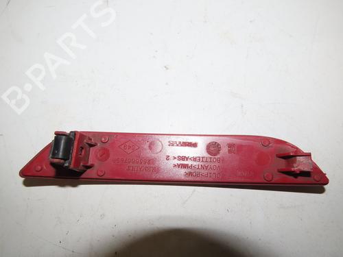 rear-bumper-right-light-renault-clio-iv-bh_-2012-2013-2014-2015-2016-2017-2018-2019-2020-2021-32690788 main image