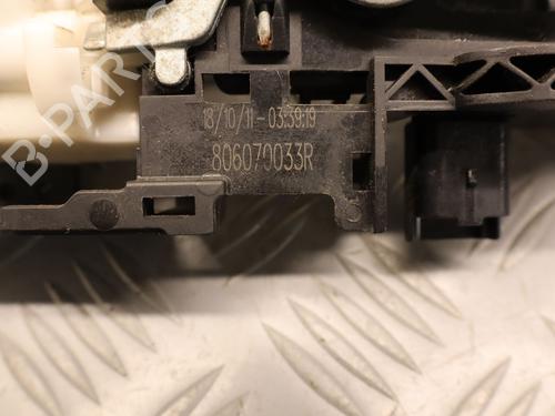 Used Rear left exterior door handle Rear left exterior door handle RENAULT MEGANE III Hatchback (BZ0/1_, B3_) 2.0 dCi (BZ0L) (160 hp) 33008691 33008691