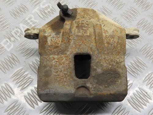 Used Right front brake caliper KIA SPORTAGE II (JE_, KM_) 2.0 CRDi 4WD (113 hp) 21563935