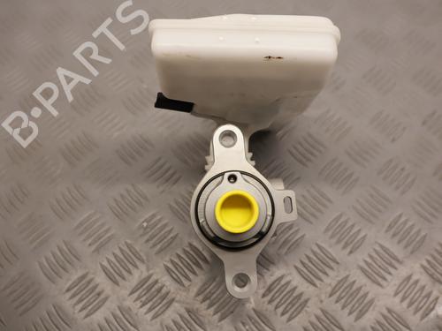 Used Brake master cylinder Brake master cylinder CITROËN C5 AIRCROSS (A_) 1.6 Hybrid 225 (A45GFR) (224 hp) 33808505 33808505