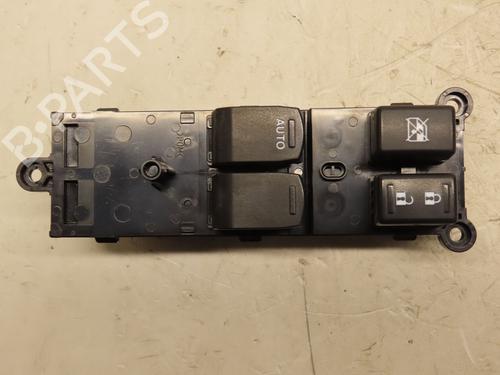 Used Left front window switch SUZUKI SWIFT IV (FZ, NZ) 1.6 (AZG416, AZH416, RS416, ZC32S, ZA32S) (136 hp) 29643781
