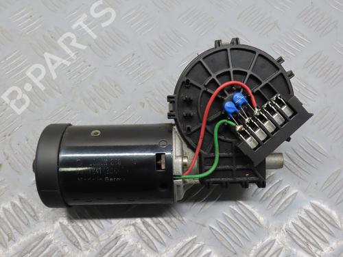 Used Front wiper motor MERCEDES-BENZ E-CLASS (W210) E 320 (210.065) (224 hp) 17783244