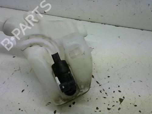 Used Windscreen washer tank CITROËN C3 II (SC_) 1.6 HDi (92 hp) 9375200