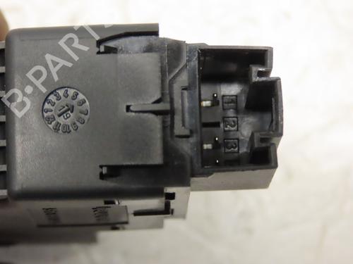 Used Right rear window switch VW GOLF VII (5G1, BQ1, BE1, BE2) 1.6 TDI (115 hp) 29468934