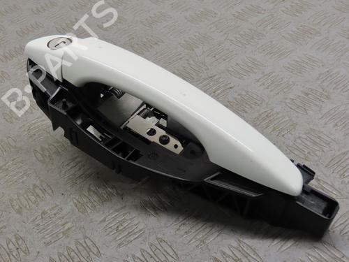 Front left exterior door handle PEUGEOT 308 II (LB_, LP_, LW_, LH_, L3_) 1.5 BlueHDi 130 | BP26657354C128 