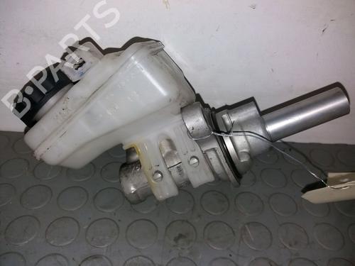 Used Brake master cylinder CITROËN C1 (PM_, PN_) 1.0 (68 hp) 9380312