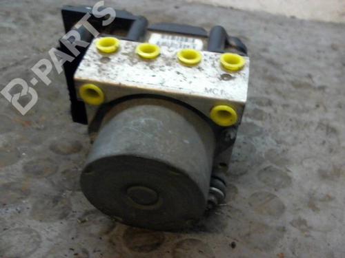 Used ABS pump PEUGEOT 107 (PM_, PN_) 1.4 HDi (54 hp) 9381343