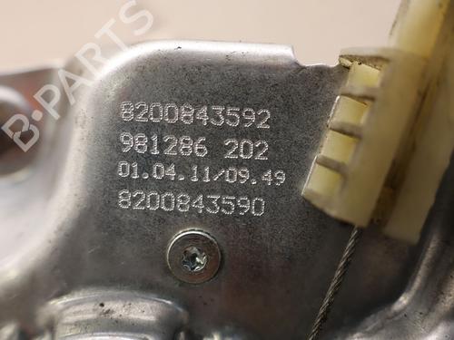 Rudehejsemekanisme ventre foran Rudehejsemekanisme ventre foran RENAULT CLIO III (BR0/1, CR0/1) 1.5 dCi (75 hp) 37411382 37411382
