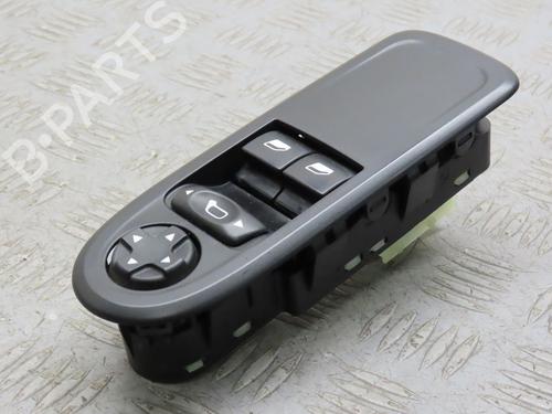 Left front window switch CITROËN C3 II (SC_) 1.1 i | BP26897736I27 
