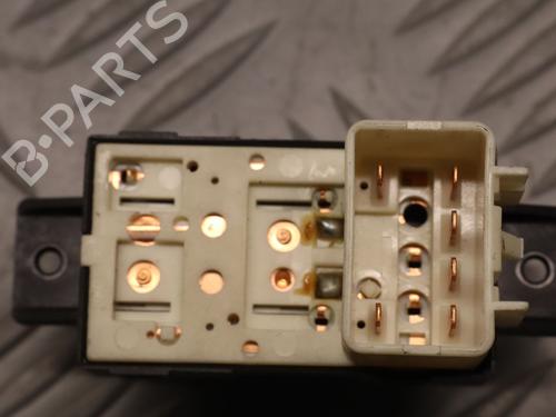 Interruttore Interruttore OPEL ANTARA A (L07) 2.0 CDTI 4x4 (150 hp) 33632292 33632292