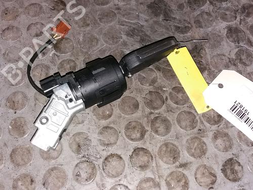Clé de contact PEUGEOT 208 I (CA_, CC_) 1.6 HDi / BlueHDi 75 (75 hp) 9382581