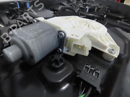 front-right-window-mechanism-mercedes-benz-a-class-w176-2012-2013-2014-2015-2016-2017-2018-39518588 main image