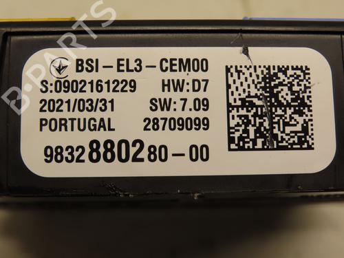 Used Fuse box PEUGEOT 208 II (UB_, UP_, UW_, UJ_) 1.5 BlueHDI 100 (102 hp) 30139534
