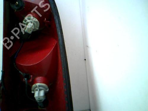 Used Right taillight FORD FOCUS I (DAW, DBW) 1.6 16V (100 hp) 9372877