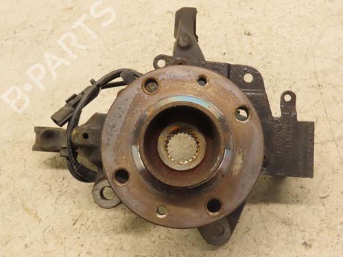Left front steering knuckle RENAULT CLIO IV (BH_) 1.5 dCi 75 | BP30556895M25