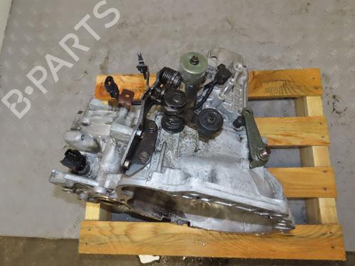 Used Gearbox HYUNDAI GETZ (TB) 1.5 CRDi (82 hp) 9375711